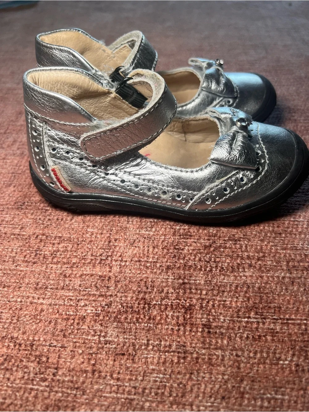Froddo Kids US 7 Barefoot Eco Silver high top Mary Jane Shoes Size 23 Comfy